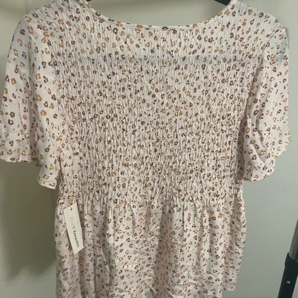 Top - Picture 5 of 5